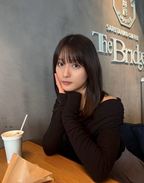 織田奈那の“前髪つくった”オフショットにファンからコメント続々