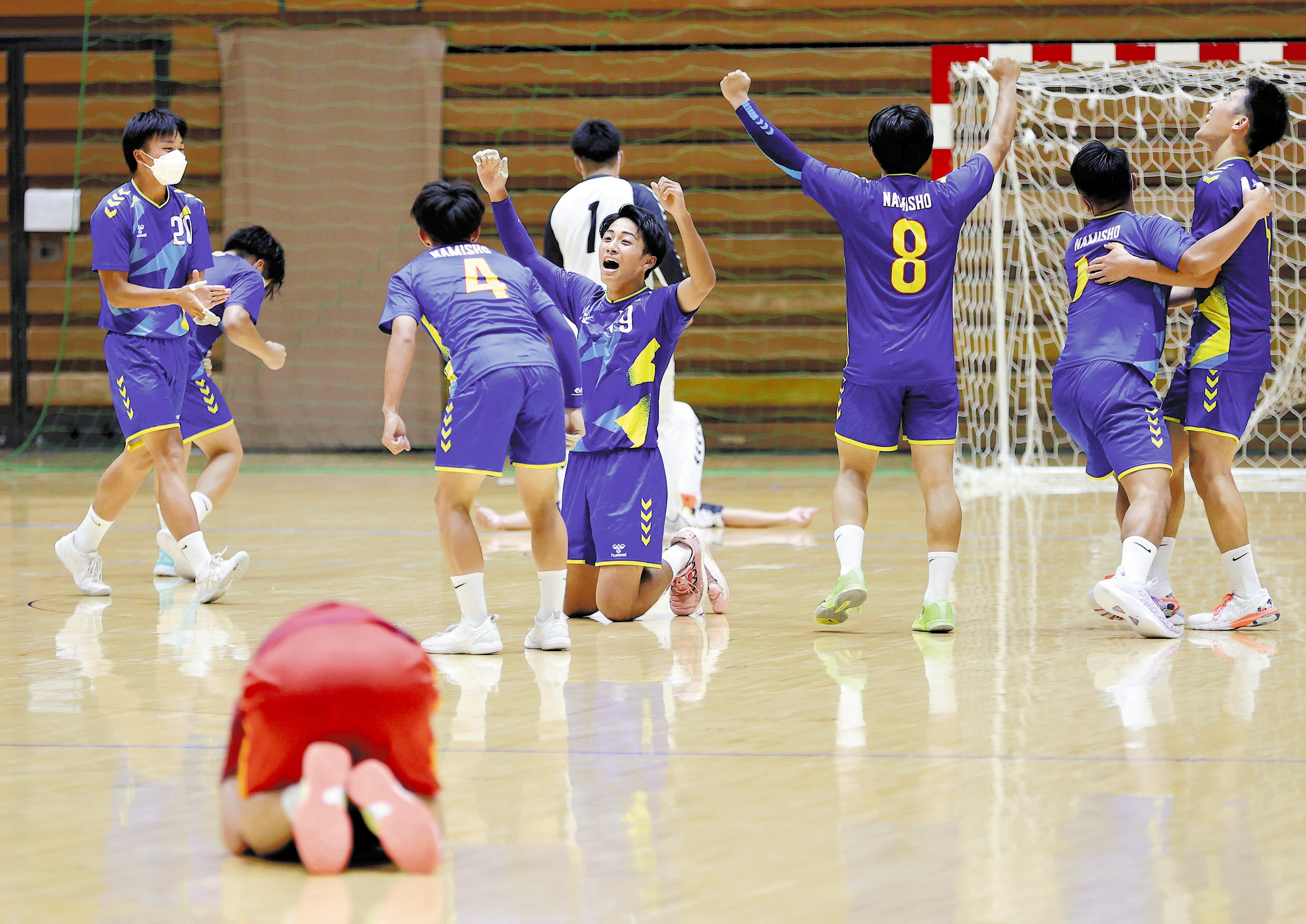 ハンドボール男子、大体大浪商が耐えて悲願の初優勝