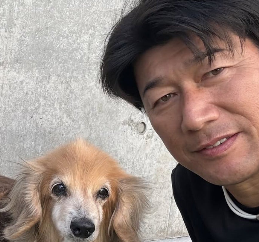 “ハマの番長”三浦大輔監督、愛犬シュガーが17歳で旅立ち…「四十九日迎えました」
