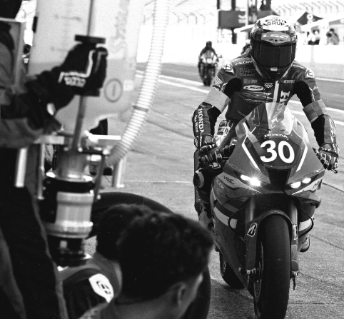 鈴鹿8耐を直前欠場！シャビ・ビエルゲに何が？ “手続き上の理由”にHRCも無念の発表