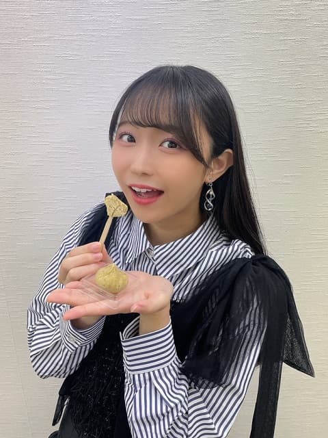 声優 羊宮妃那が出演アニメ上映会後にコメント！栗きんとんに可愛く舌鼓♪