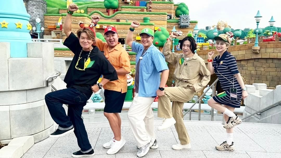 ヒロミ、マリオポーズでパシャリ！初のUSJ満喫ショットが話題に！「めっちゃ楽しそうです」