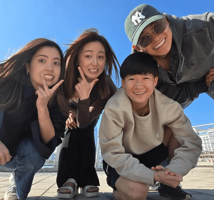 なでしこジャパンの仲良し4人組の集合ショットが「カッコかわいい」