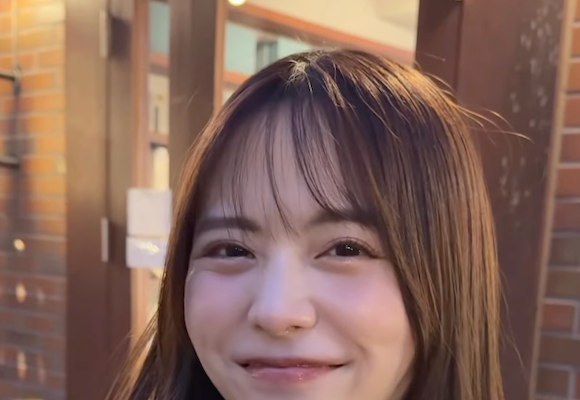 新田さちかのアイスを食べる激かわ動画にファン歓喜！