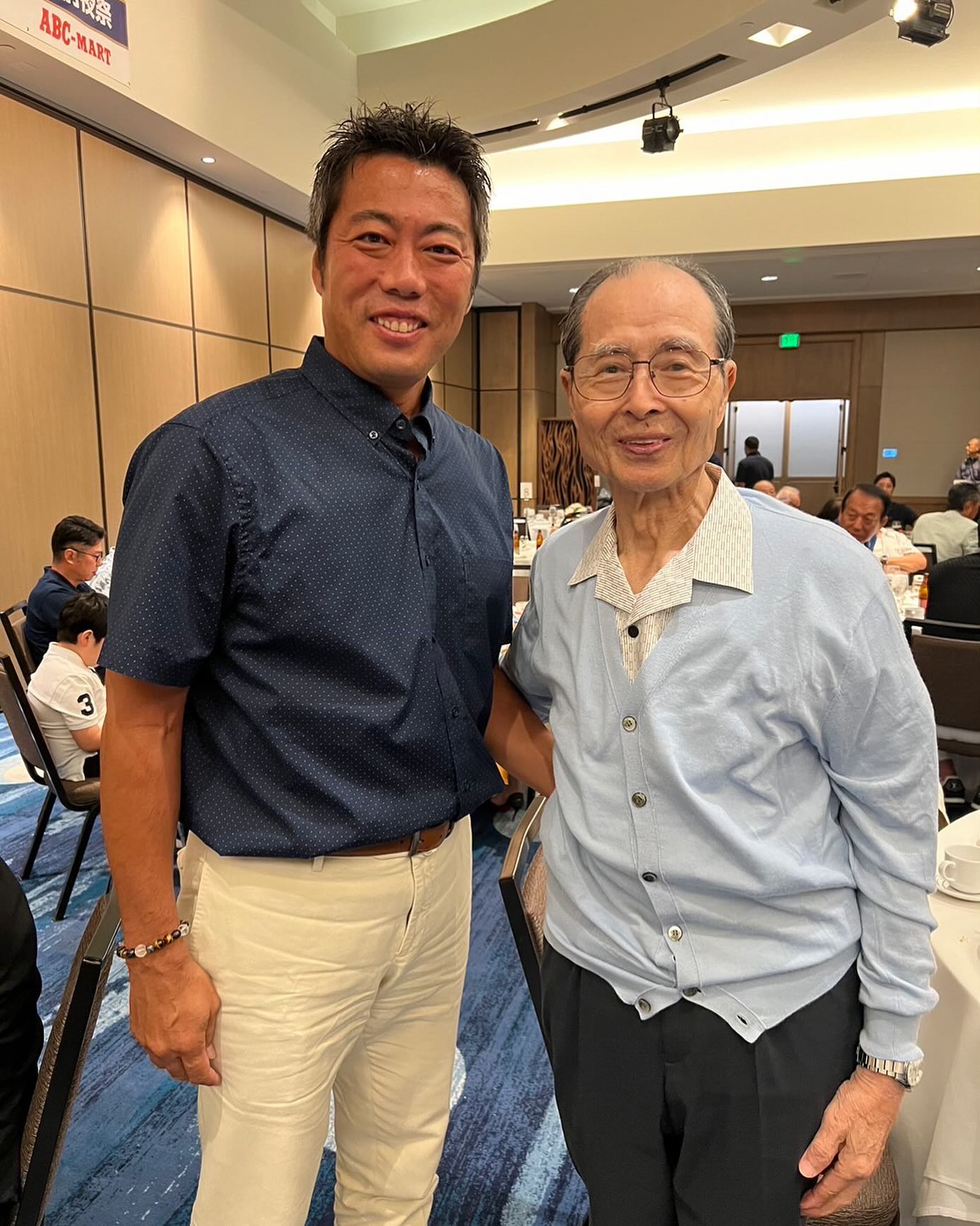 上原浩治が世界の王との2S公開！「めっちゃ緊張してる😅」