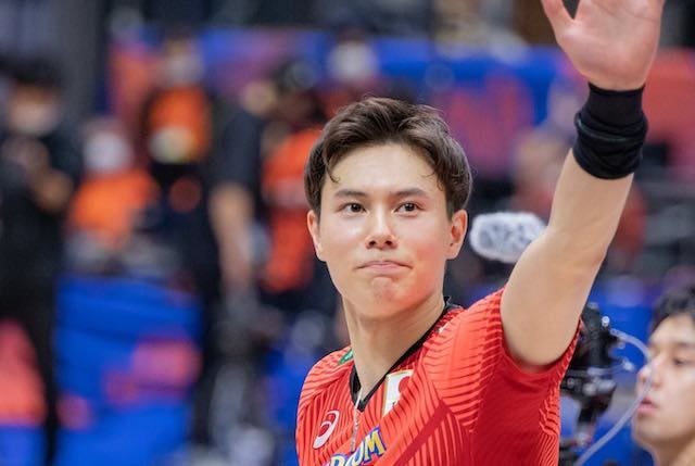 🏐髙橋藍、試合中の貴重な1枚を公開🔥日本代表は4連勝を飾る🎉