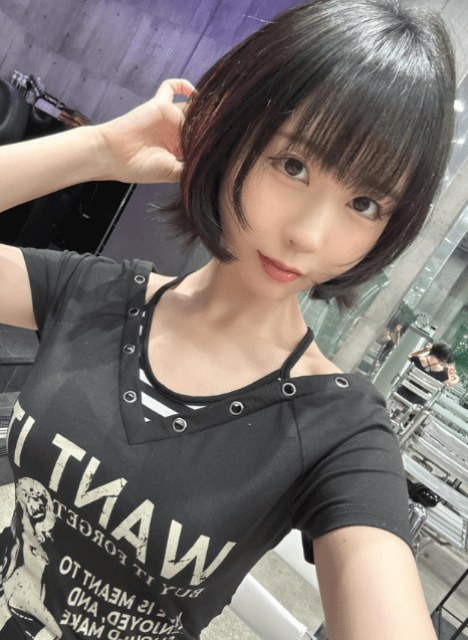 「神斬ったよー！！！！！」俺の嫁系YouTuber・夜道雪、サッパリ激カワショット投稿にファン悶絶！