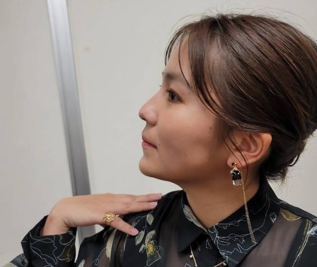 元なでしこのおしゃれ装い！岩渕真奈が魅せる私服＆ヨガ