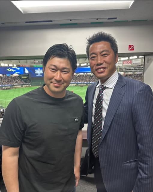 上原浩治が田澤純一とのツーショットを投稿！