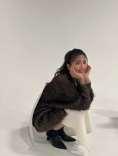 元日テレアナ・笹崎里菜、髪を伸ばした“beauty”オフショット公開！