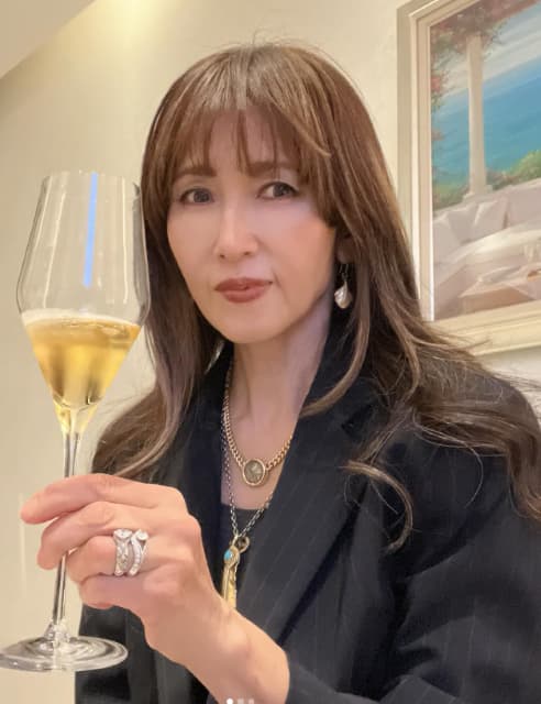 「 55歳になりました！」歌手・工藤静香が誕生日に今後の決意を語る！