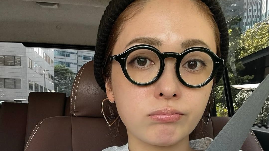 平山あや、車内でのアップショットにファン惚れ惚れ！「可愛いですー」