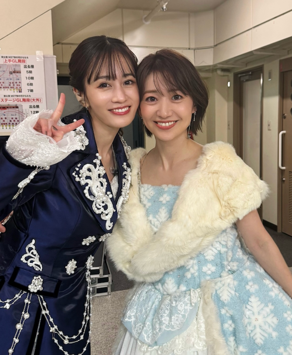 「この2人が並ぶなんて…」「尊すぎます」前田敦子、大島優子との2ショットに胸熱の声