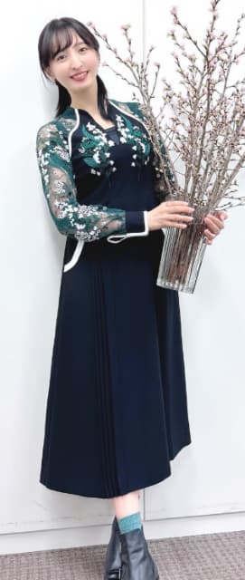 「佐倉だから桜かな」声優・佐倉綾音 桜との2ショットが美しいと話題に！