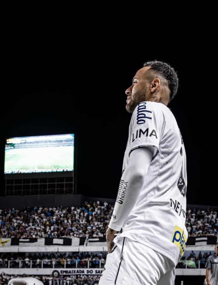 ネイマール、サントス復帰戦後に感謝のメッセージを投稿