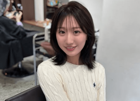 「どっちの前髪の私が好きですか」美女アナウンサーのファン質問！甲乙つけがたいとファン絶賛「可愛い‪笑顔にやられました」