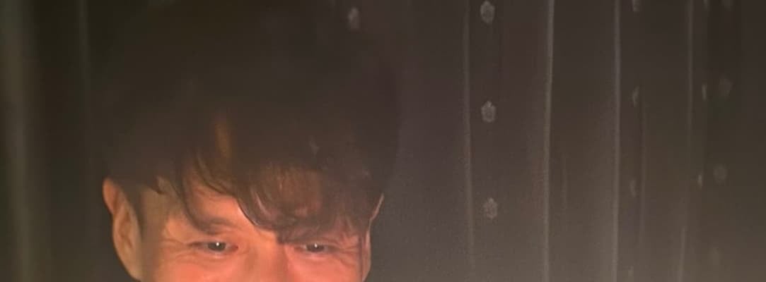 JFA会長・宮本恒靖、48歳誕生日報告に祝福の声続々！「素敵に年齢を重ねられ、益々魅力増し増しです」「ハピパです」