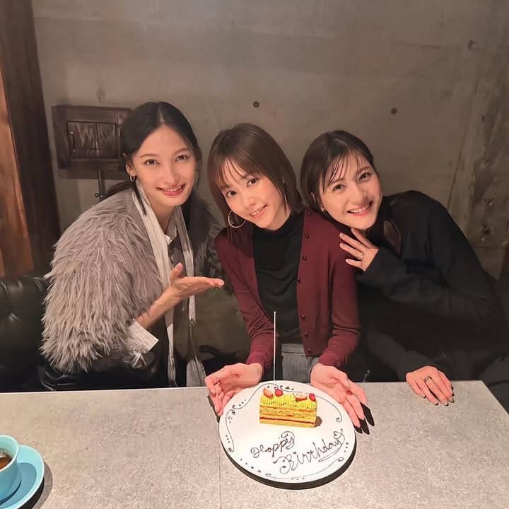 佐藤ありさ、大政絢ら「Seventeen」OGショットにファン歓喜「わたしの青春」