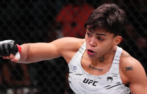 UFC ルシンドが圧勝で判定勝利！巧みな試合運びで主導権を握り続ける