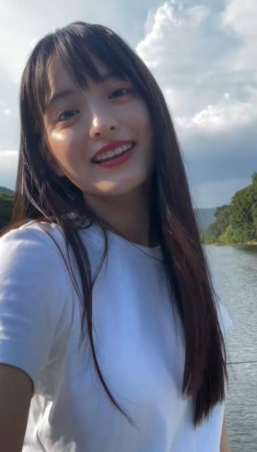 「爽やかな笑顔がとてもステキ」元アイドル・清井咲希 最新動画にファンがメロメロ！