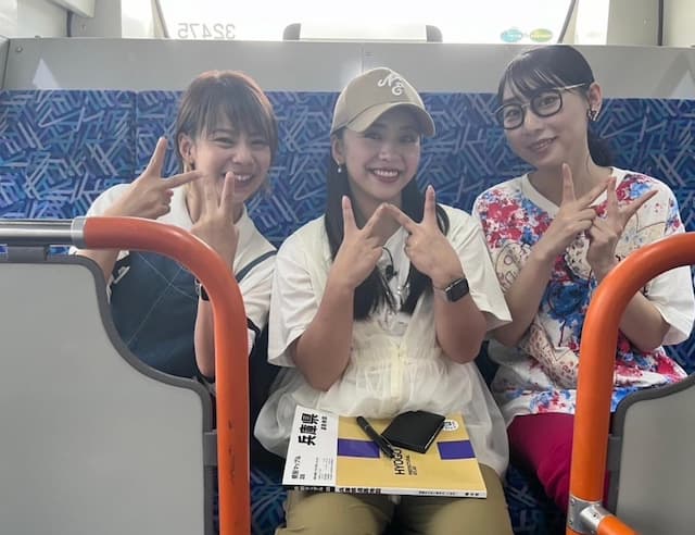 村上茉愛　BiSHハシヤスメ、スピードスケート高木と「女子三人ローカルバスの旅」💕