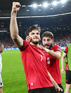 EURO初出場で快進撃のジョージア代表…元首相が約17億円のボーナスを支給！