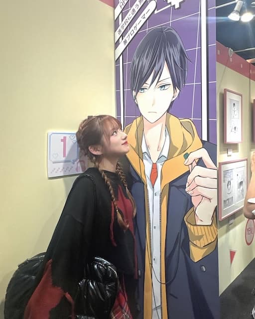 「幸せな空間すぎた、、」インフルエンサー・希空、“大好きな作品”の大規模展覧会を鑑賞！