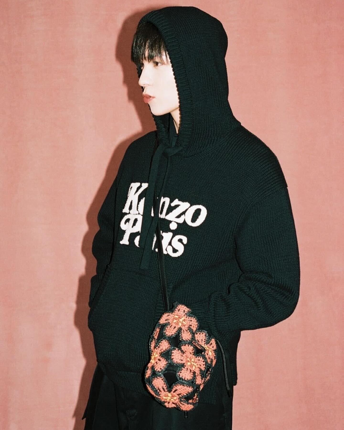 SEVENTEEN・バーノンが撮影ショットを披露✨💓