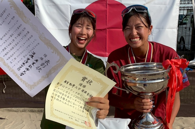 弾けるスマイルがまぶしすぎる！産能大ビーチバレー部・笹渡美海、大学選手権優勝をインスタで報告！