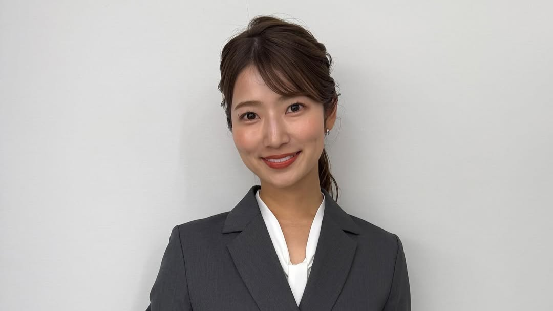 テレ朝アナウンサー・安藤萌々、「選挙ステーション」衣装を披露　爽やかな装いに反響