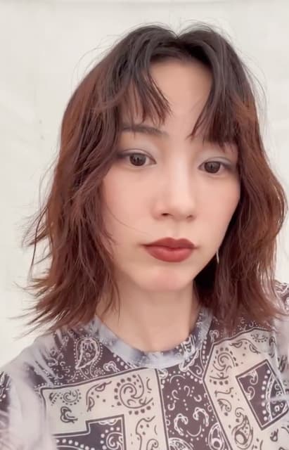 「ありがとう〜！多谢你们！」のん、東莞スーパーストロベリー・ミュージック・フェスティバルのフェスメイクを公開！