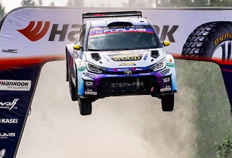 WRC激戦のWRC2！SS10終了時点のトップ5を公開、熾烈な争いが加速中