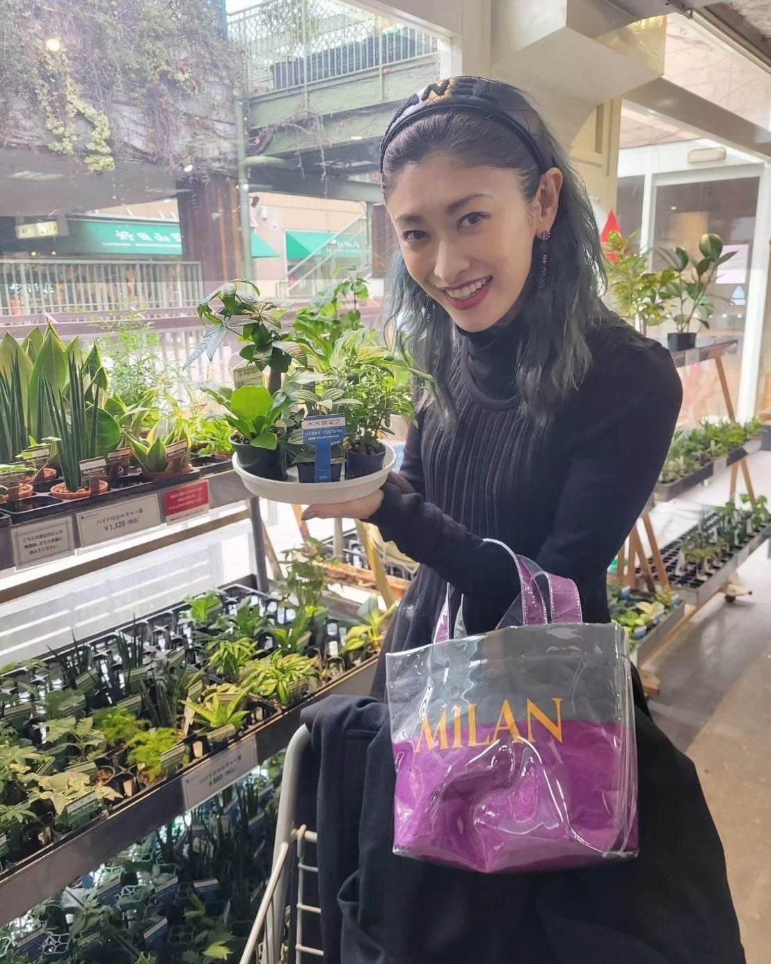 山田優が最新ショットを公開💖再ブームはまさかの”アレ”❗️❓👀