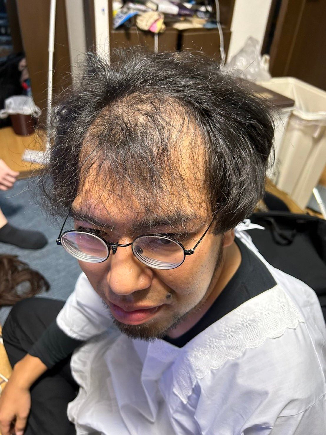 ネットミームが大躍進!?ドラマ『新空港占拠』出演中のぐんぴぃが友人の爆笑ショットを公開!!