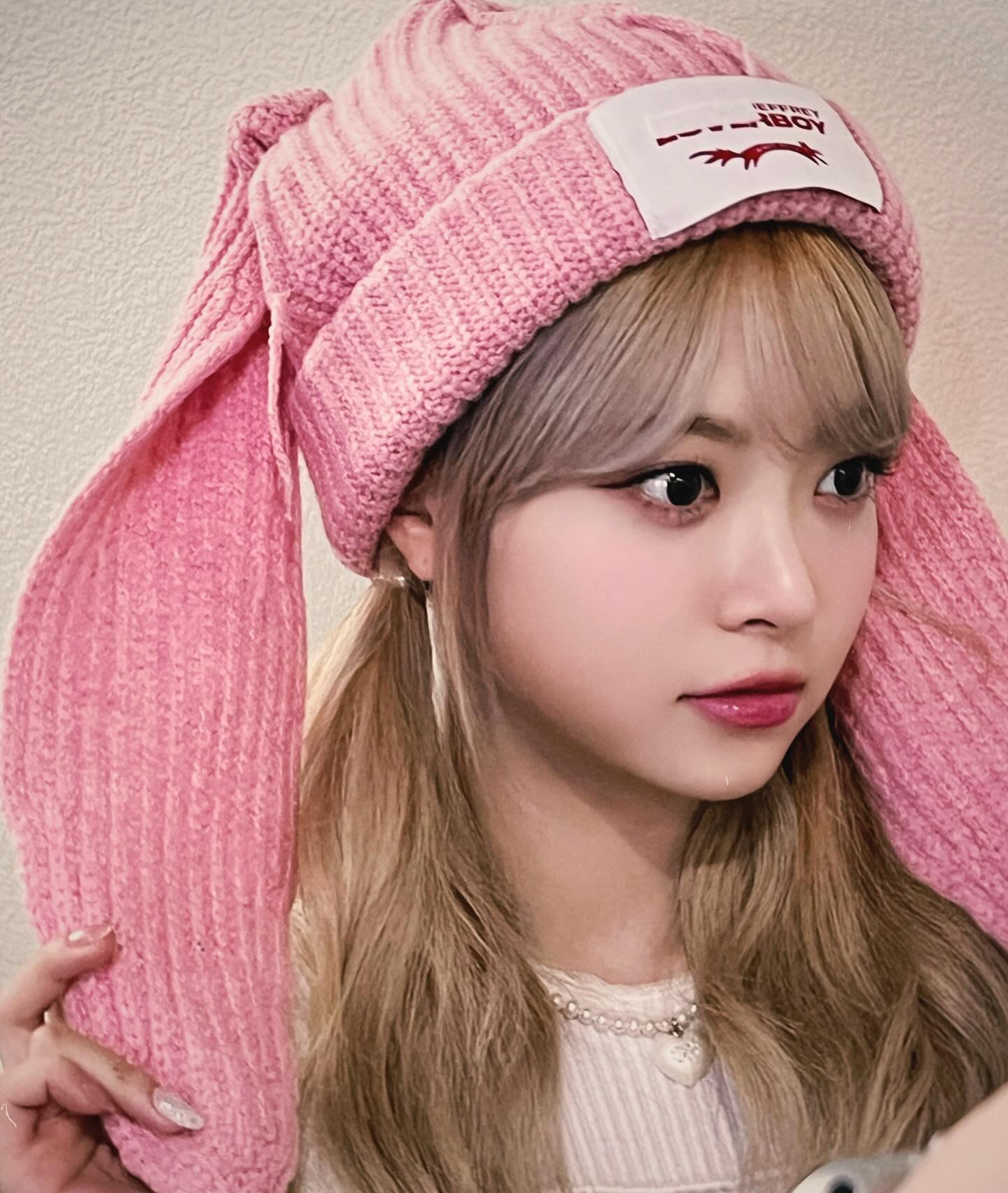 ビジュアルが爆発!?LE SSERAFIM・ウンチェの最新ショットが可愛すぎる!!