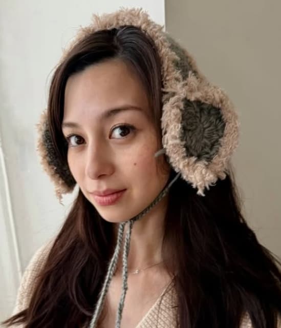 中条あやみがファンからのプレゼントを身につけ、感謝をアピール！