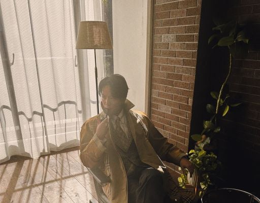 ふぉ〜ゆ〜辰巳雄大、探偵姿のオフショットを披露