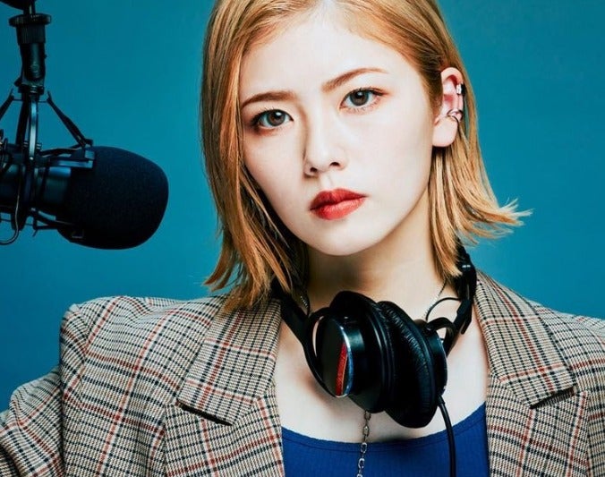 小芝風花が劇的イメチェン💓金髪ショットに「ビックリ！似合ってますよ✨」