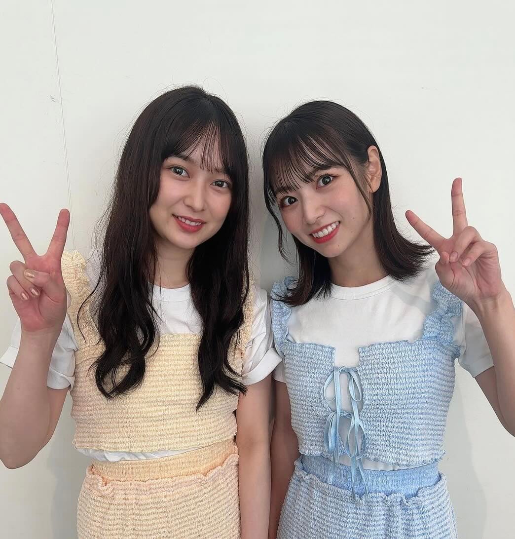 元乃木坂46 2期メンバーの2人が再会ショットを公開！