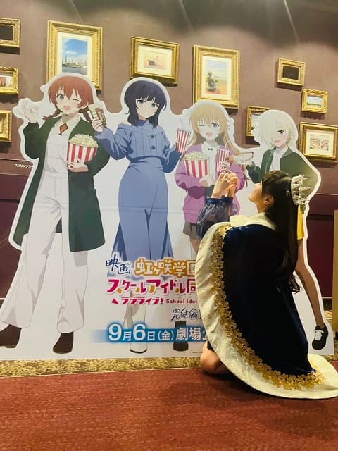 「ハート捧げといた♡」声優 久保田未夢がラブライブのパネルに出会う