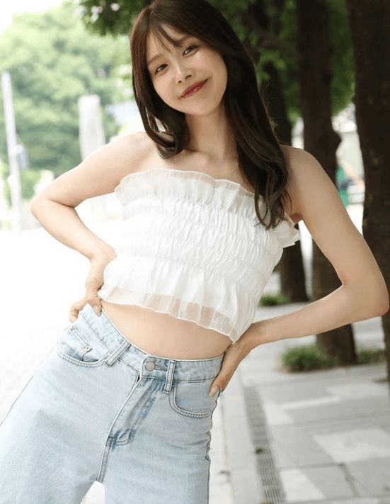 グラドル・三島奈々「最後の写真顔拡大してみて」ファンの反応→「大好きです」「ホンマに可愛い」と拍手喝采