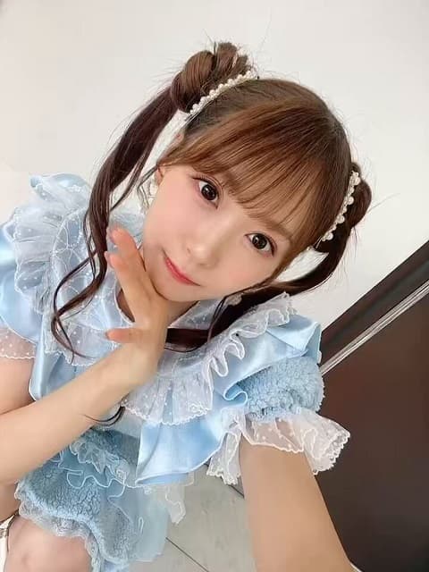 「かわいすぎてチョコが溶けるよ」アイドル声優がバレンタインに投稿した〇〇ウィンクムービーにファン悶絶！