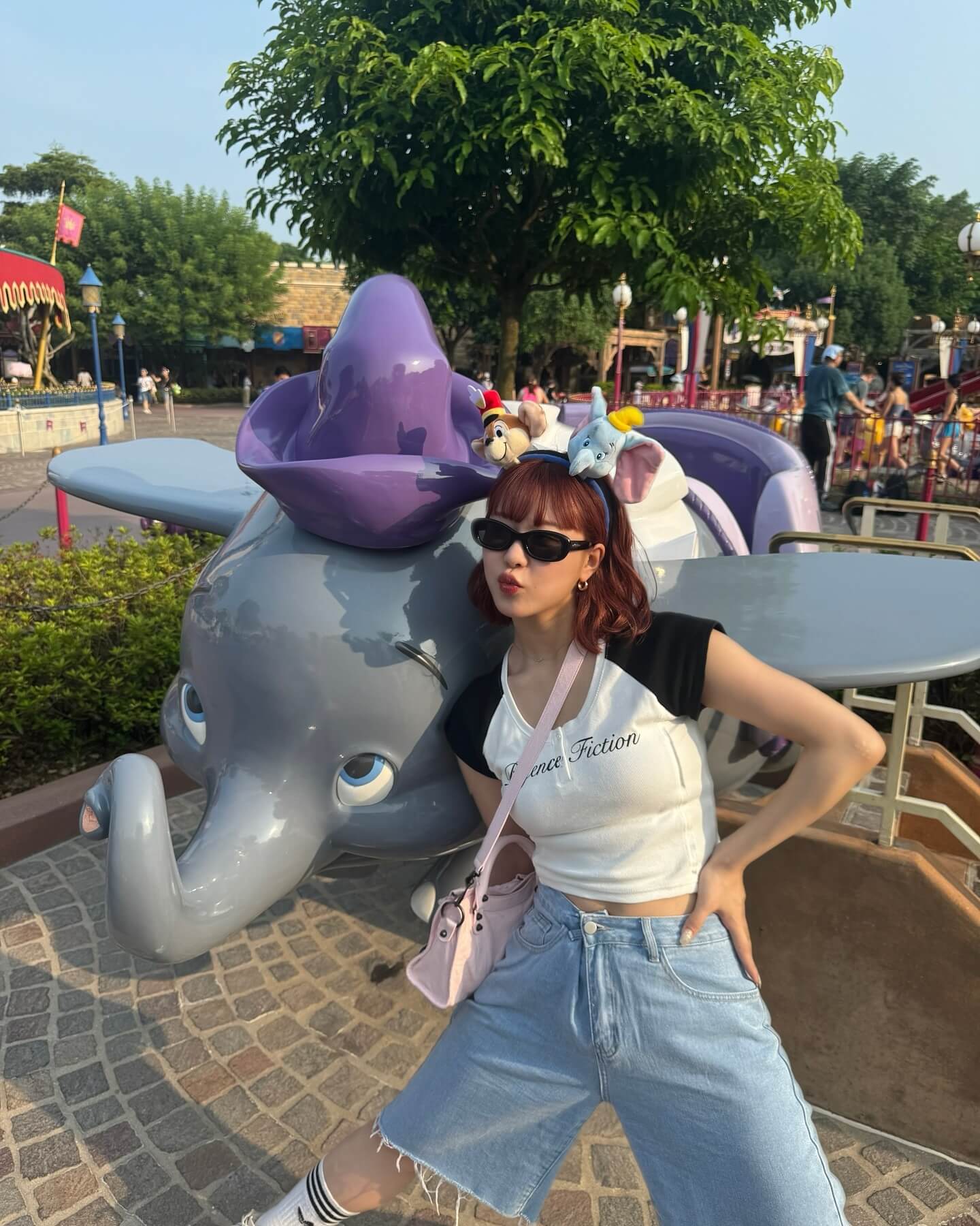 大人気Youtuberが香港旅行のオフショットを公開で「可愛すぎる」と話題に！