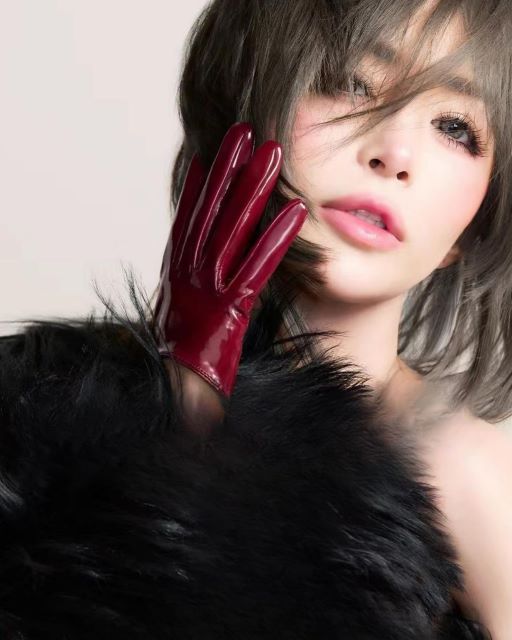 「常に全盛期」浜崎あゆみ公開ショットが美しすぎると話題！