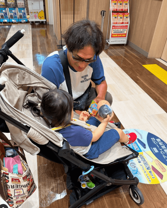 丸山桂里奈、家族でペアルック！娘とのお揃いコーデにパパ大喜び