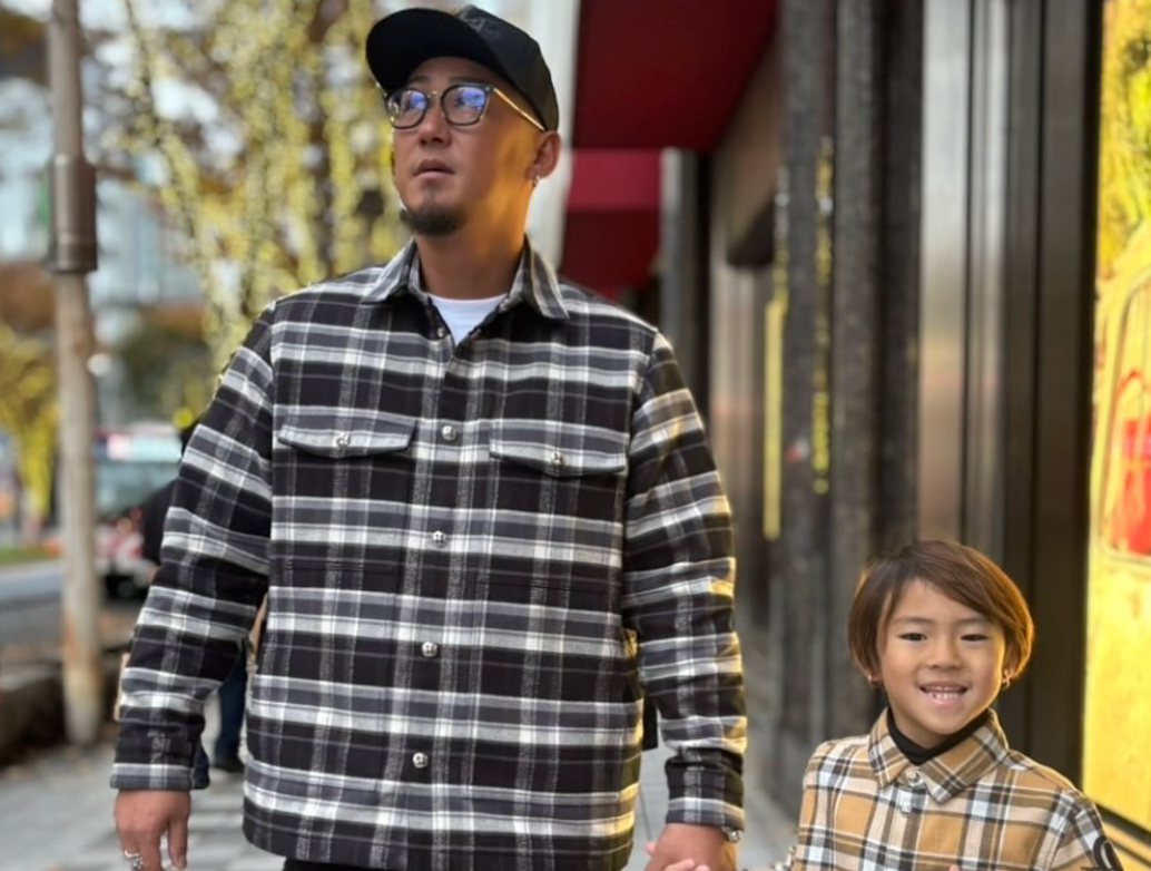 中田翔　息子とのお揃いコーデを公開