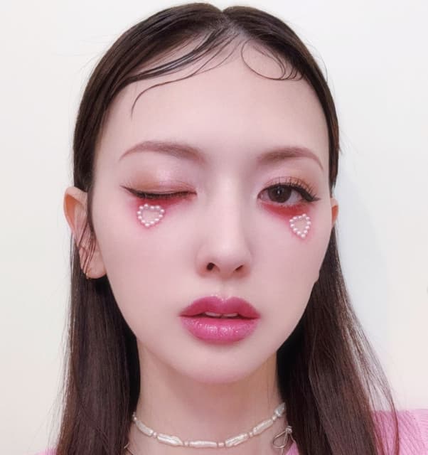 鈴木えみのハロウィンメイクにファンは「神の領域すぎる、、、」