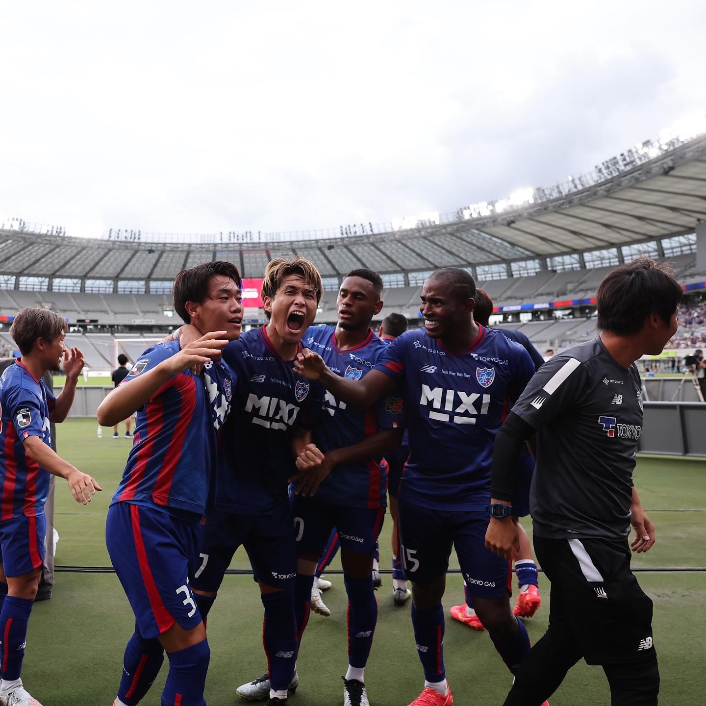 入籍報告をした松木玖生が最新ショットをアップ📸