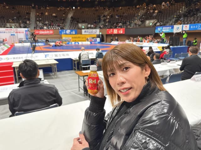 吉田沙保里が全日本選手権を観戦「これからの戦いが楽しみです」