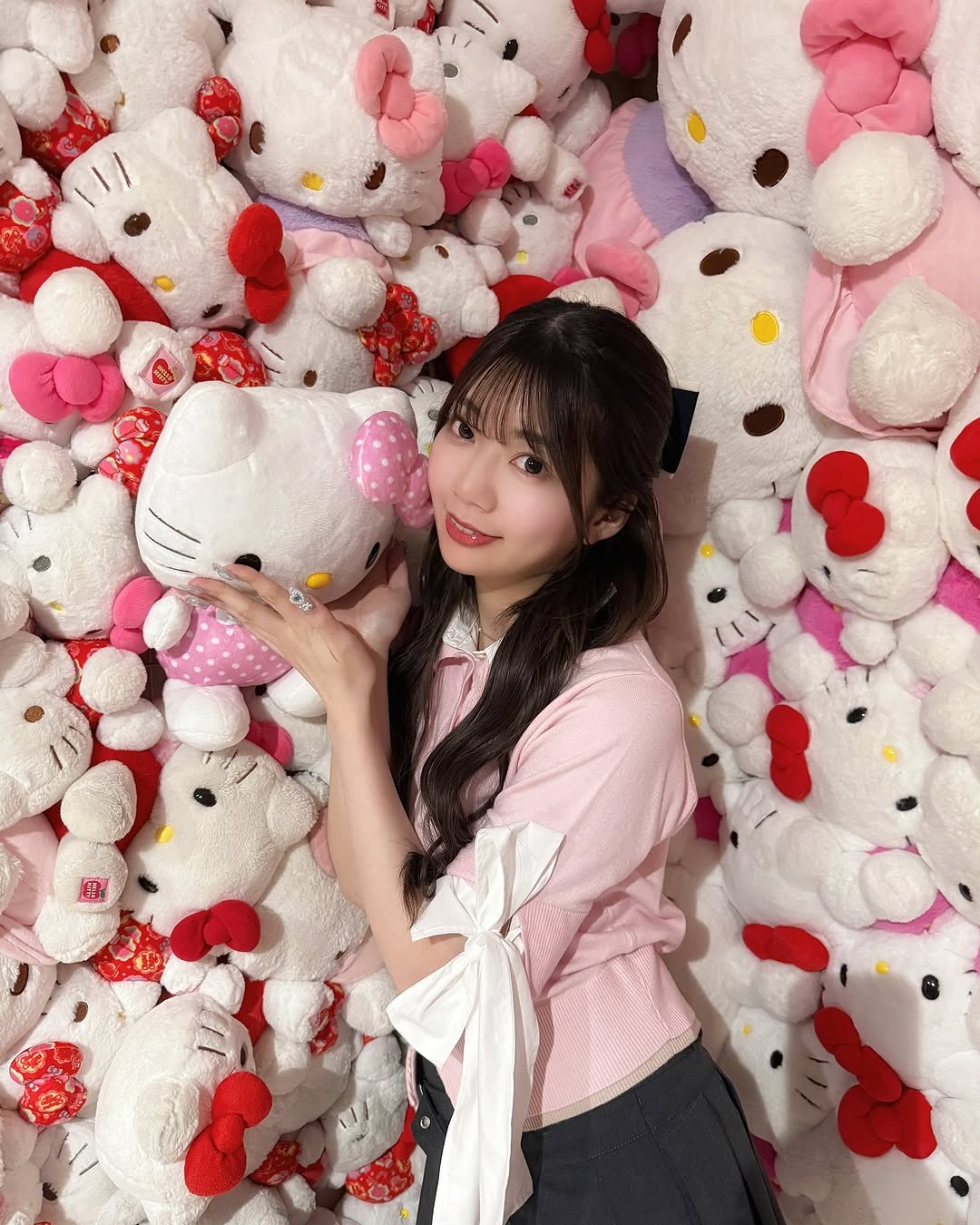 元日向坂46メンバー 久々の投稿にファン歓喜！「相変わらず美しくて可愛い🩷」